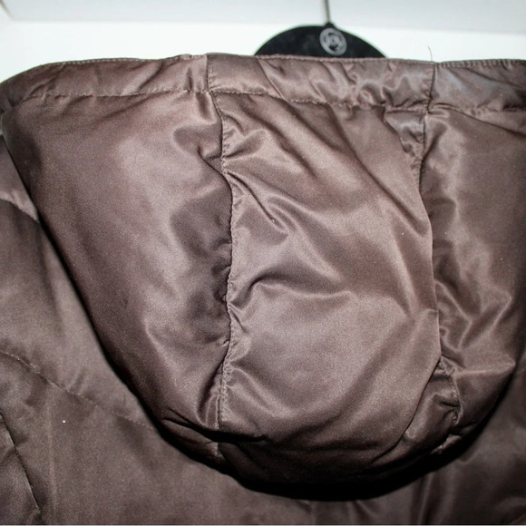 Eddie Bauer 550 Goose Down Quilted Coat - Picture 8 of 8